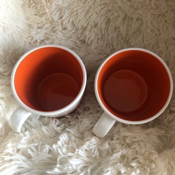 Dunkin Donuts Connecticut destination mugs. - Picture 4 of 5